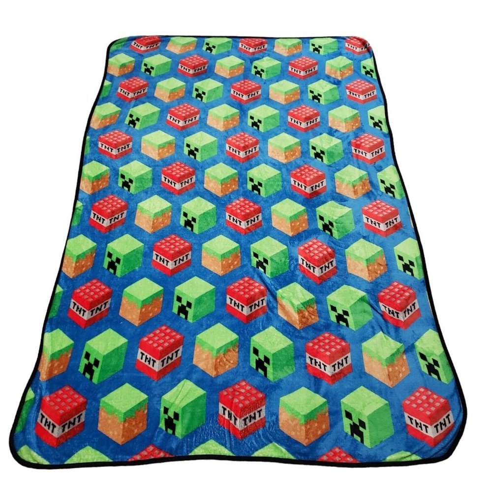 Minecraft Fleece Twin Blanket Kid Plush Throw Cover All Over Print 88 in x 56 in